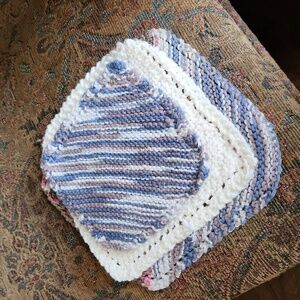 Hand Knit Dish Cloth Set of 3. 100% Cotton Multicolor